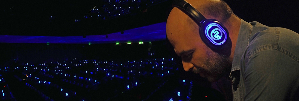 Saviano x audible Audible Live Podcast met Roberto Saviano en draadloze koptelefoons van Silentsystem