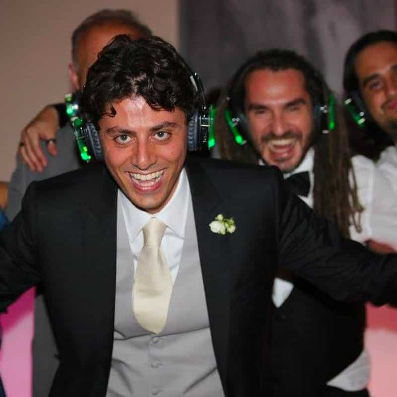 Wedding with Silentsystem multichannel wireless headphones