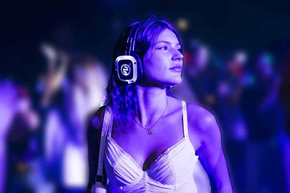 cuffie-silentsystem-sx809-v3 Silentsystem SX-809 draadloze koptelefoons op een evenement