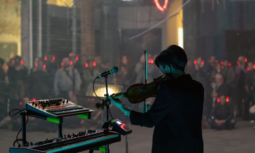 Studi di registrazione Concert in een opnamestudio met draadloze koptelefoons van Silentsystem